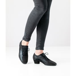 007-35 Sandrine-ANNE KERN-Chaussures d'entrainement pailletée noir